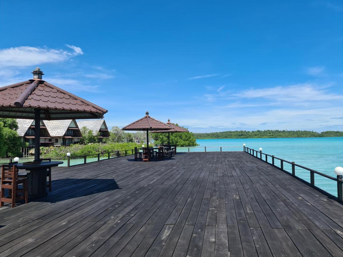 Sienna Resort Maratua Island Extérieur photo
